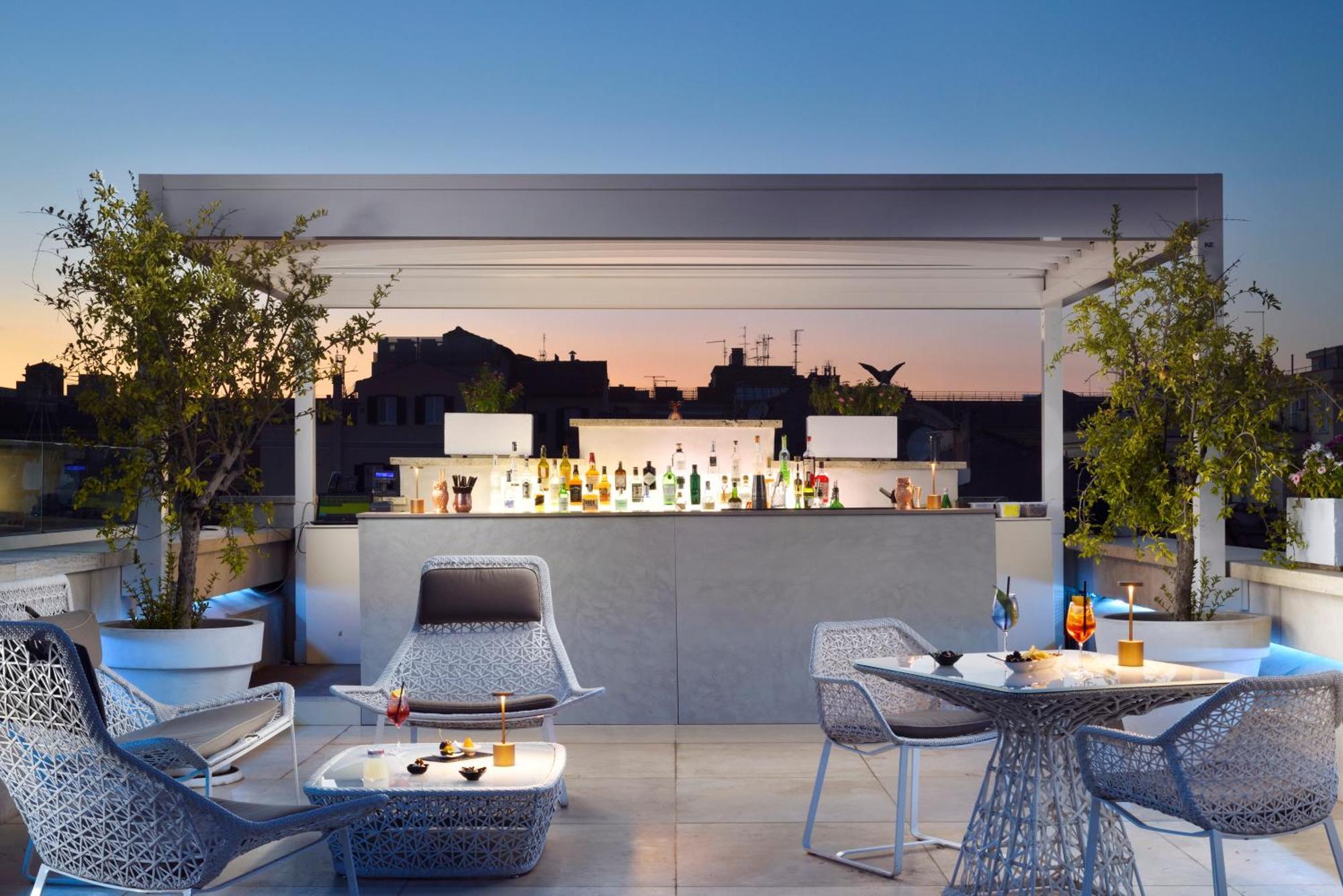 Palazzo Montemartini Rome, A Radisson Collection Hotel Екстериор снимка Skyline Bar