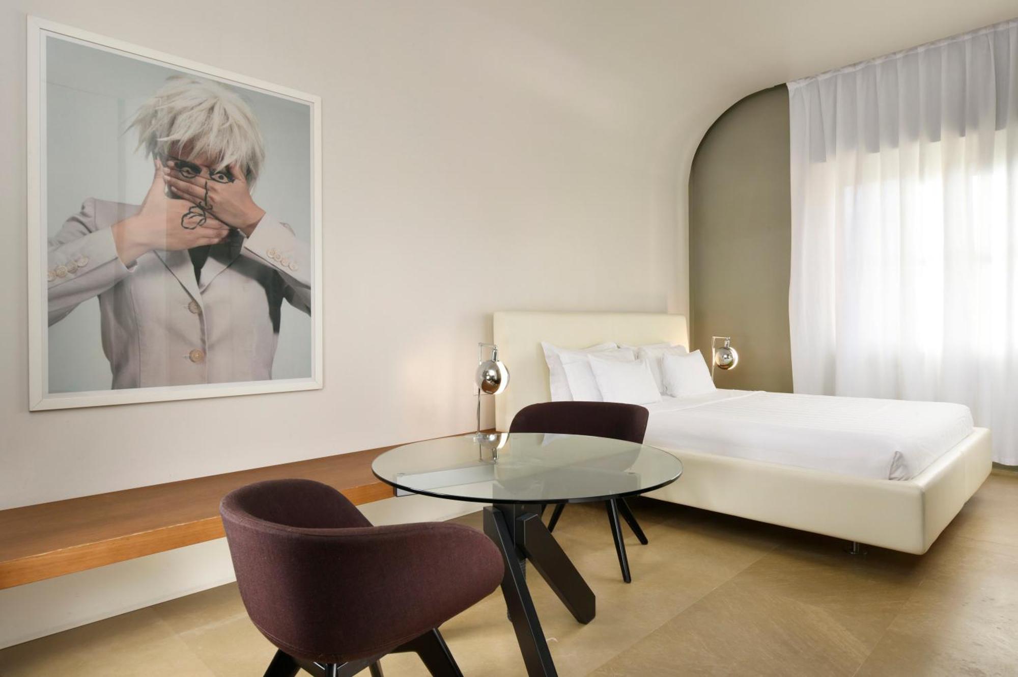 Palazzo Montemartini Rome, A Radisson Collection Hotel Екстериор снимка A room at the Hotel