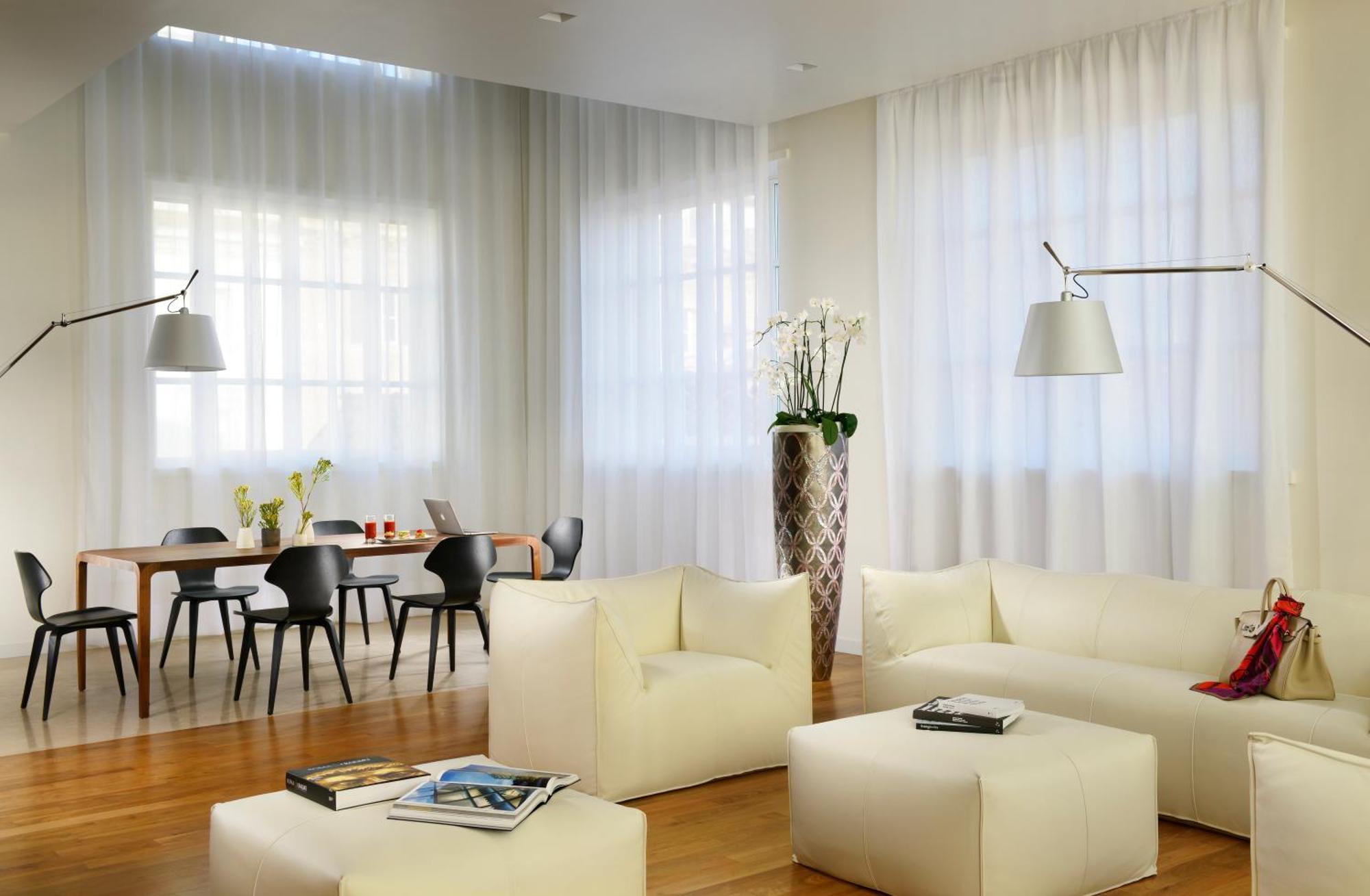 Palazzo Montemartini Rome, A Radisson Collection Hotel Екстериор снимка A living room