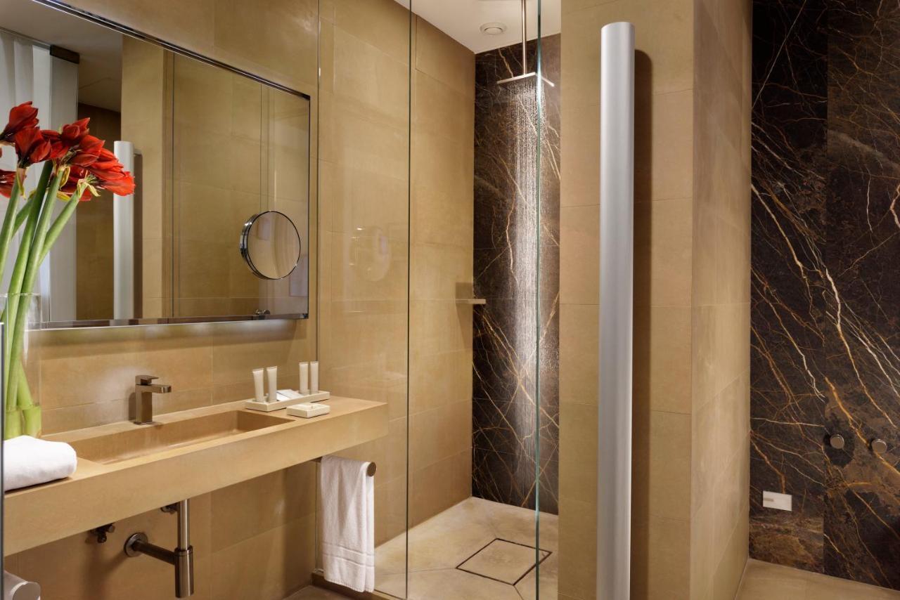 Palazzo Montemartini Rome, A Radisson Collection Hotel Екстериор снимка